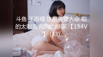 气质甜美酒窝女神来大姨妈还自慰，镂空情趣装白色丝袜，塞着棉棒掰开美穴跳蛋震动，来草妈妈的骚逼淫语骚话