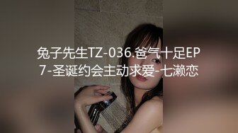 街拍CD行走的肉欲 那些爆乳丰臀 露出屁股的熟女们 十五  (5)