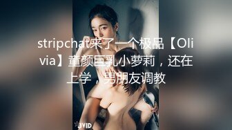 真实良家的偷情，【推油少年】，颇有几分姿色，人妻享受异性SPA，一会儿怎么鸡巴就进来了？