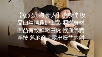 熟女人妻 在家光着屁屁吃大洋吊 展示她一流的口活 边吃边摸逼 最后口爆