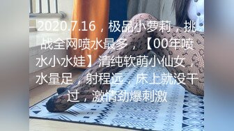 [MP4/ 570M]&nbsp;&nbsp; 奇葩母女双人秀漂亮妹子带妈妈一起下海，自摸骚逼，观众要求看你妈逼，翘起屁股看骚穴，撩起衣服揉捏奶子