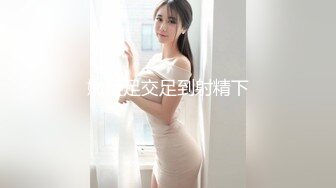 推特92万粉丝，极品波霸女神【九儿温柔妹妹】999元定制，巨乳肥臀三姐妹酒吧狂欢