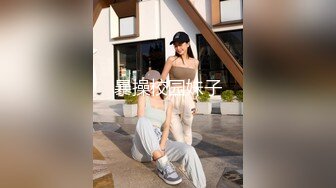 小马寻花约漂亮美女,乳推舔屌骑上来抽插,扶着腰后入晃动奶子